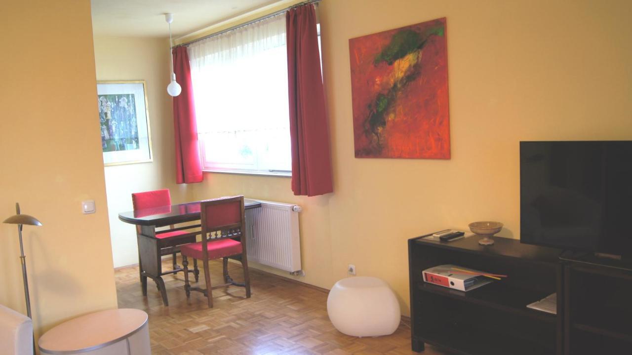 Benji Apartment *